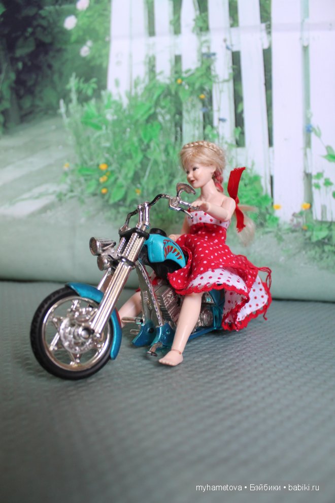 Наши куклы и их транспорт