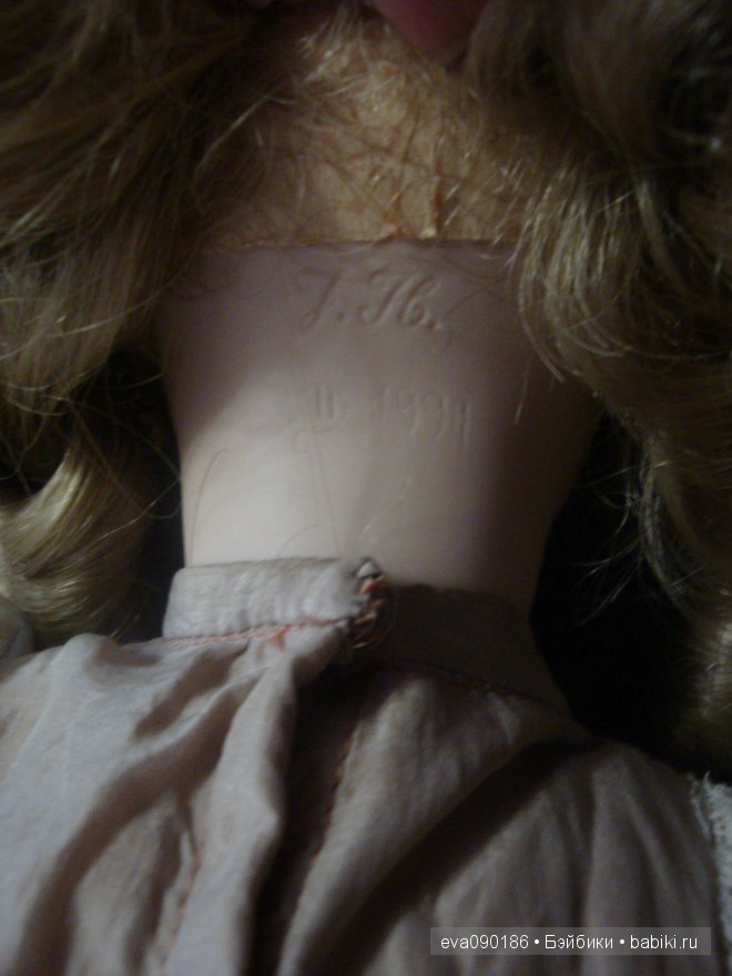 Опознаем 2 реплики — Опознание антикварных кукол: поиск по клейму