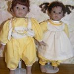 Хорошенькие братик и сестричка из серии Гармония. Художник Elisabeth Lindner