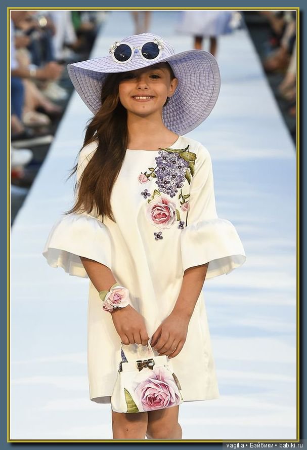 Мода для наших принцесс и виниловых красоток. часть 1