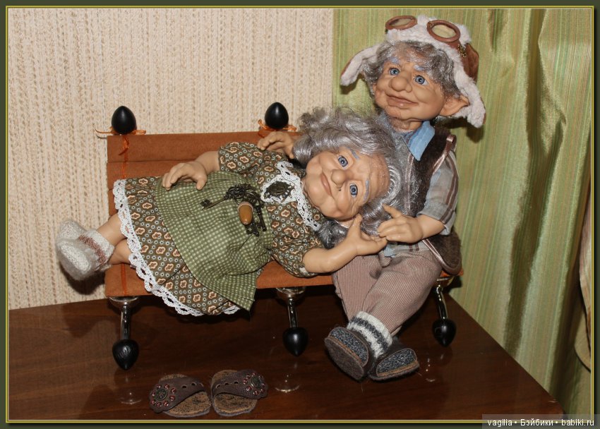 Диванчик из люстры — Мебель для кукол и домиков: фото