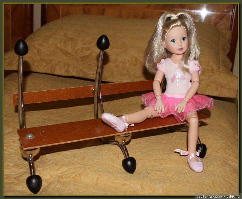 Диванчик из люстры — Мебель для кукол и домиков: фото (фото 5)