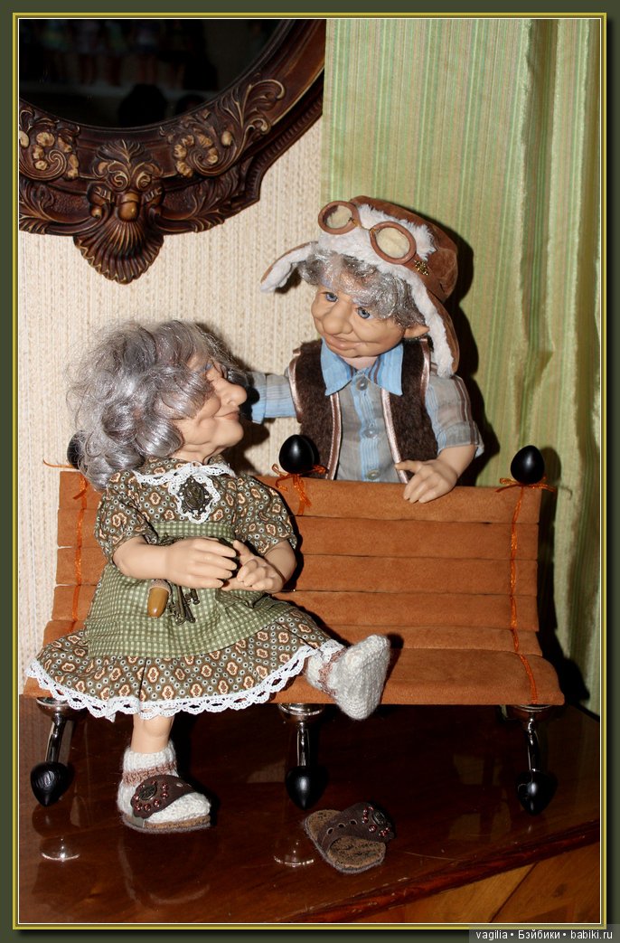 Диванчик из люстры — Мебель для кукол и домиков: фото