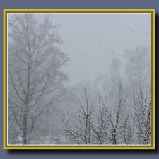 Зимы пасхальный поцелуй!