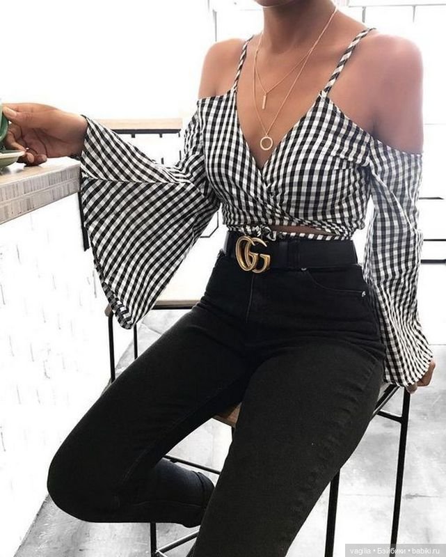 Летнее платье для стройняшек