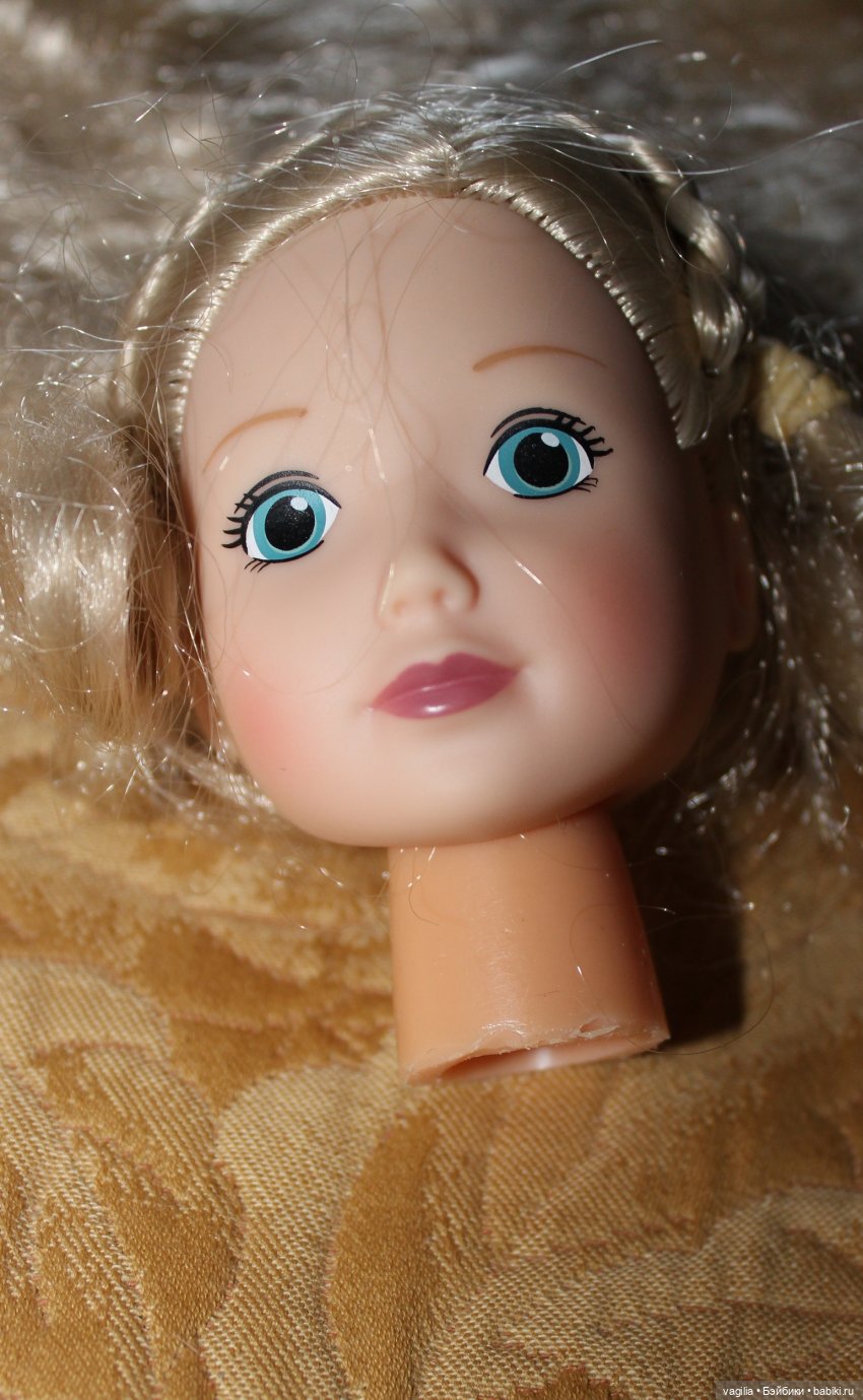 Кукла из разного кукольного лома