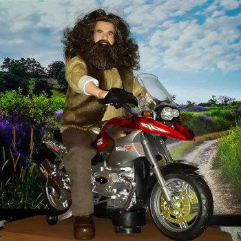 роскошный мужчина.