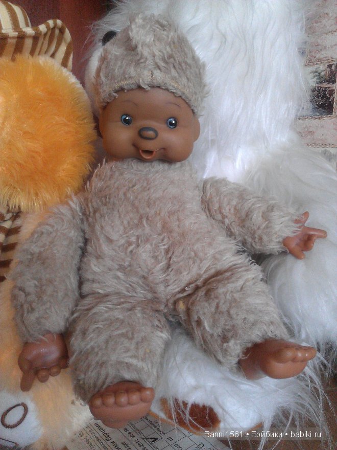 Старинные куклы и игрушки у вас дома