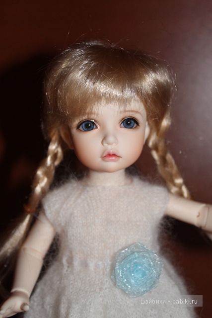 с цветом близко