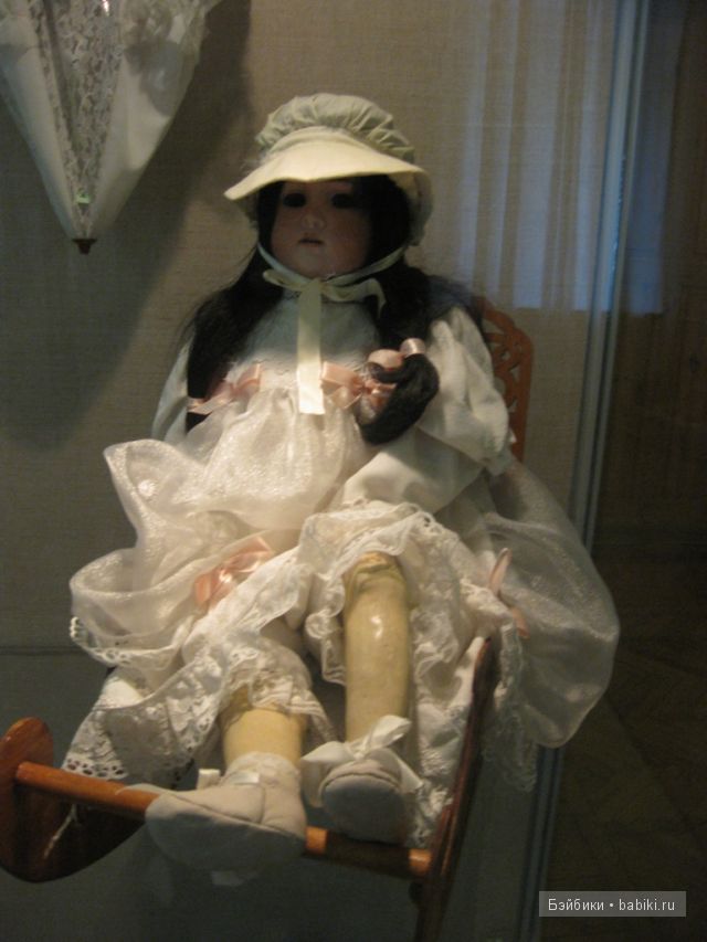 Выставка История в куклах