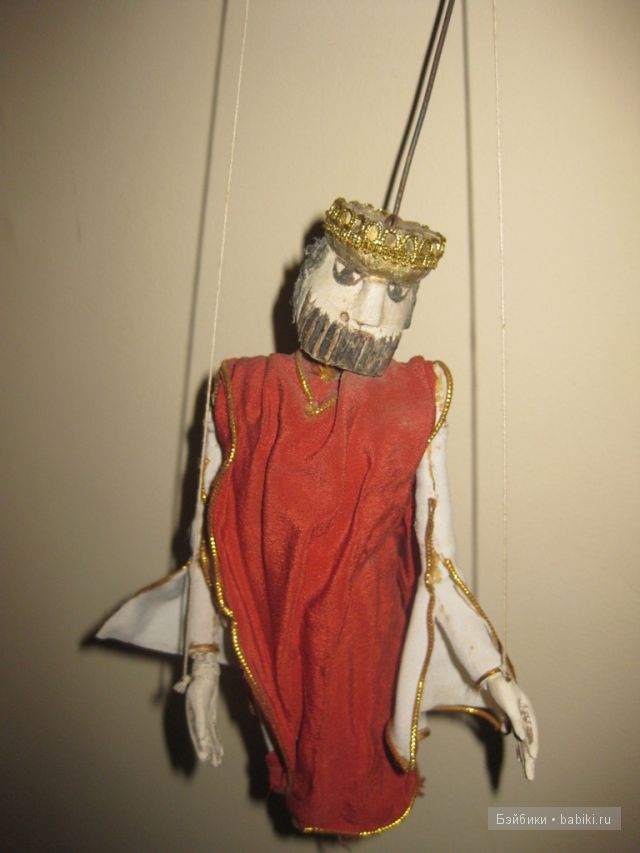 Выставка История в куклах