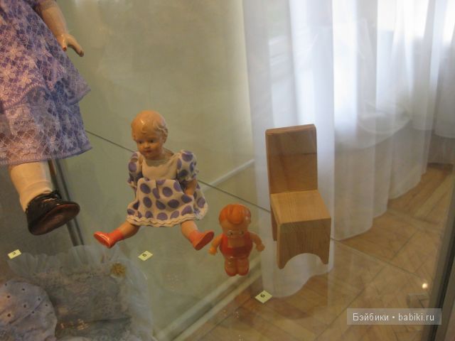Выставка История в куклах