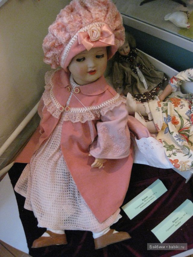 Выставка История в куклах