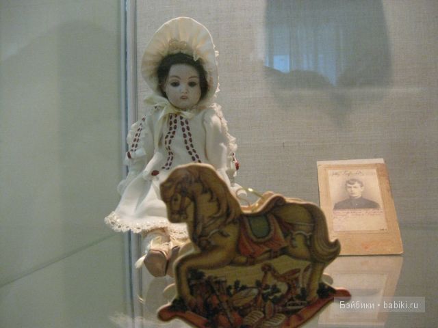 Выставка История в куклах