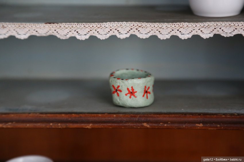 Антикварный шкаф-буфет невиданной красоты