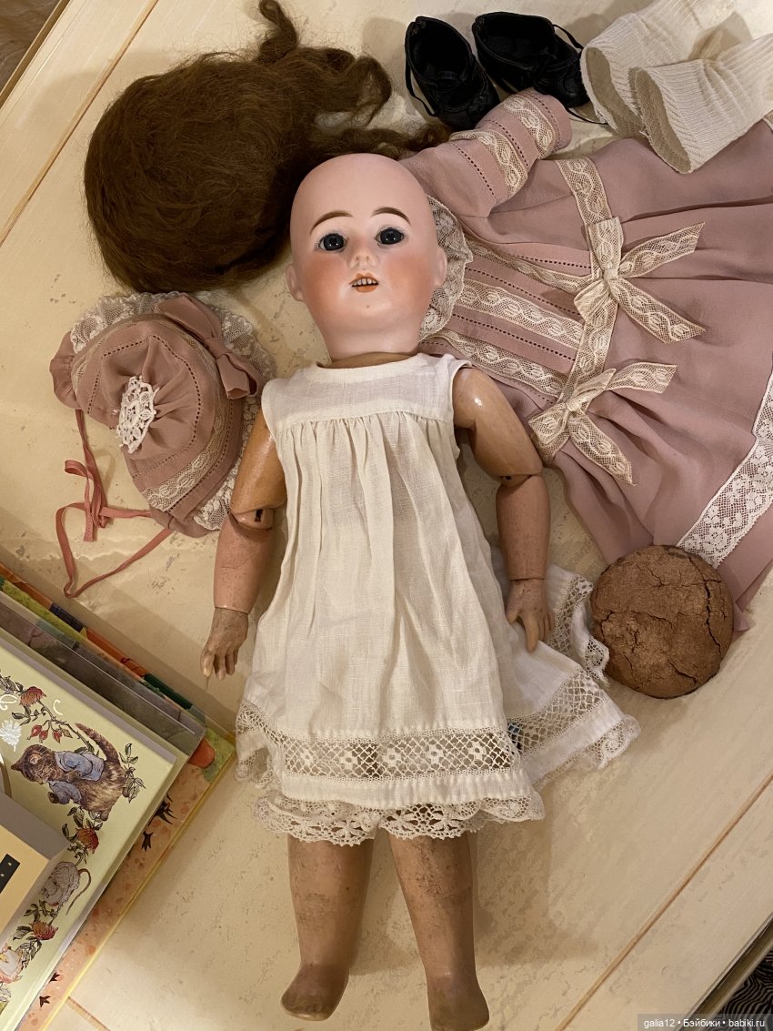 Маленькая врединка - антикварочка Грета