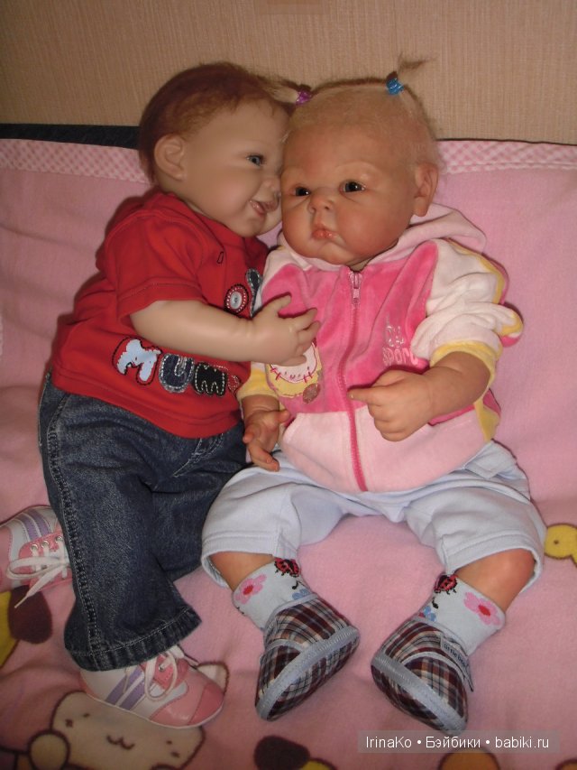 Праздник к нам приходит,тихо на порог заходит... Кукольная коллекция