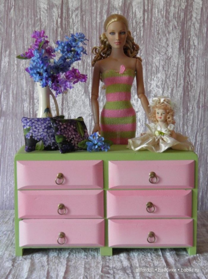 Интерьерные мебельные композиции для кукол