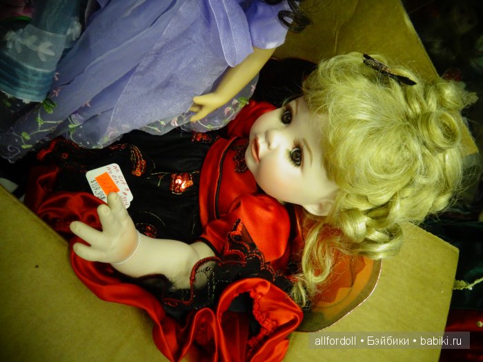 "Cuddle Therapy" или лечение Кукольными объятьями... Linda Shannon и Кукольный госпиталь (Doll Hospital)