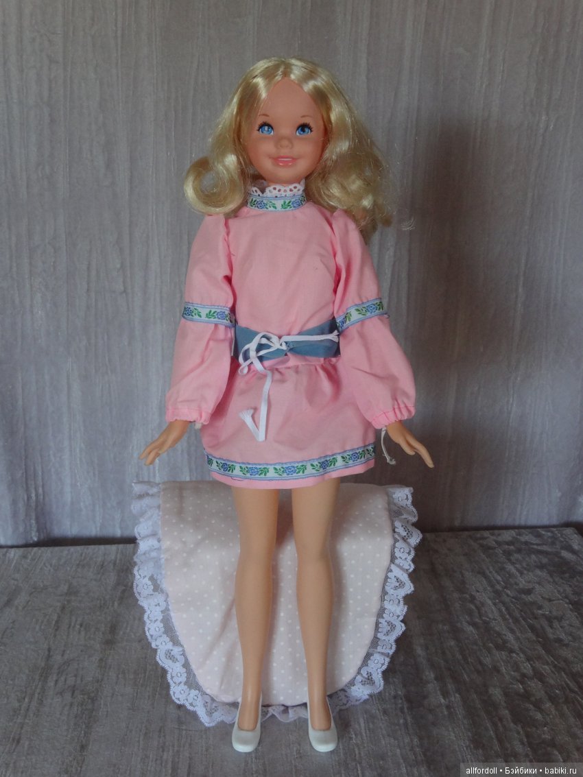 Mattel 1971 . Aurora 302737