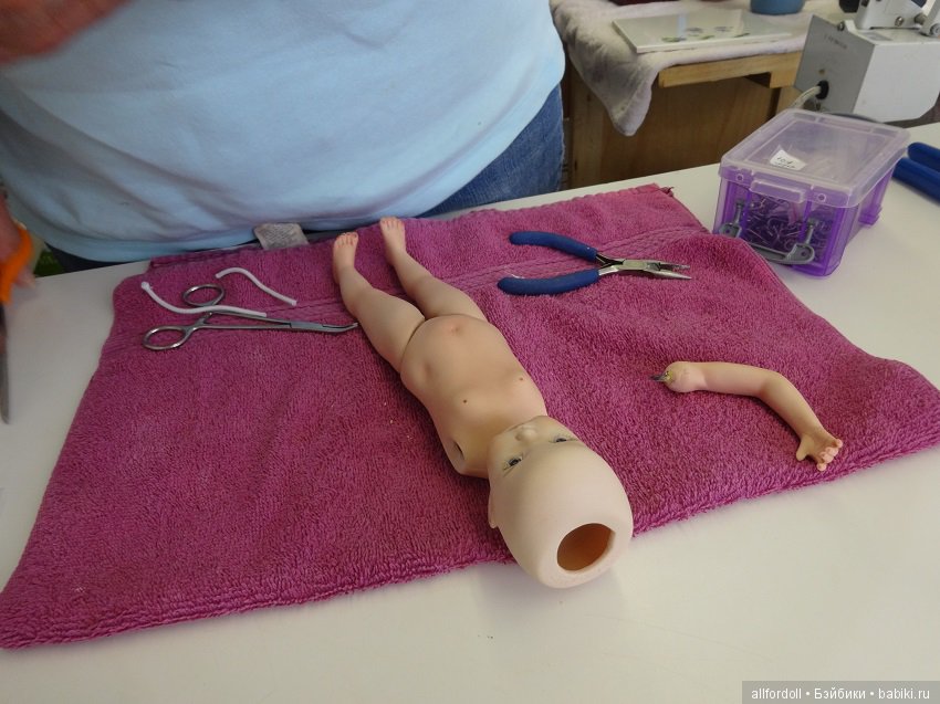 Мной созданные малышки из фарфора по молду Дианны Эффнер