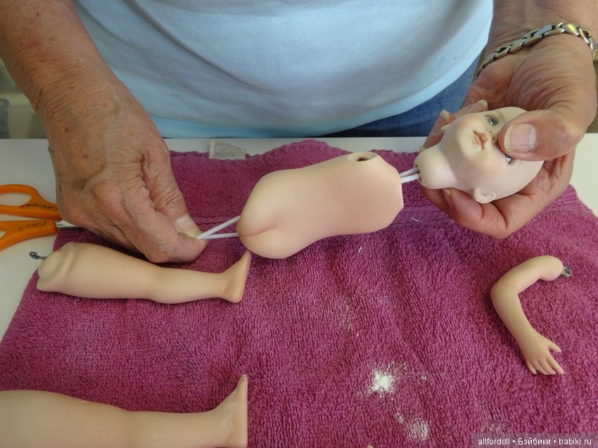 Мной созданные малышки из фарфора по молду Дианны Эффнер