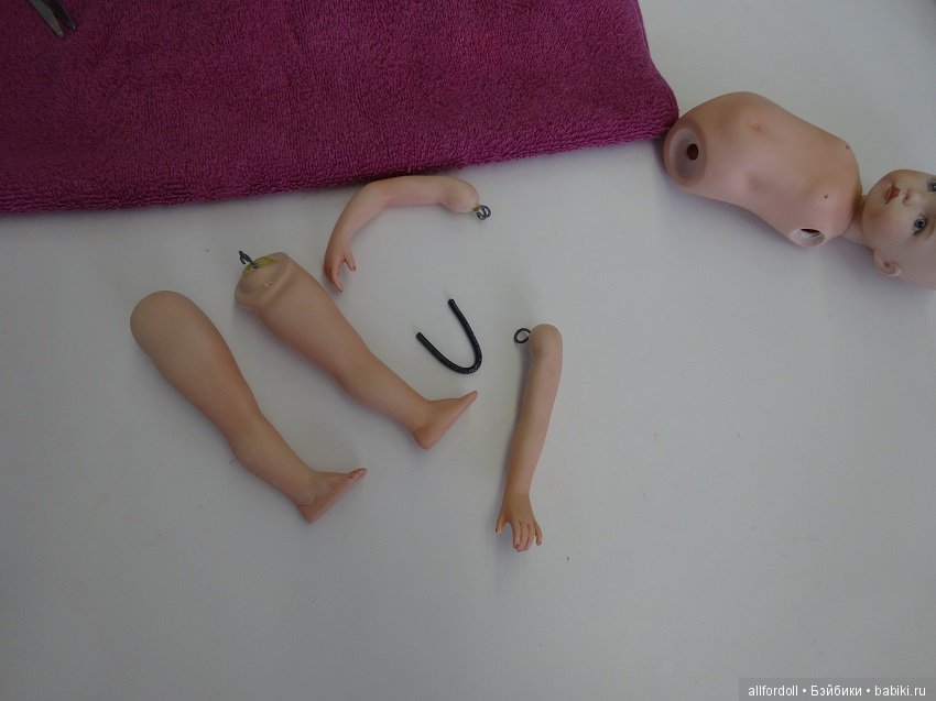 Мной созданные малышки из фарфора по молду Дианны Эффнер