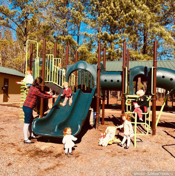 Наша большая "пластиковая" семья