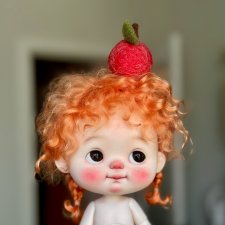 Большая голова Yeyedoll с крутым мейком