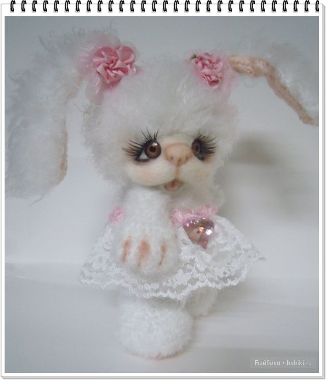 Нежное, воздушное создание. Моя зайка - игрушка вязанная крючком (фото 2)