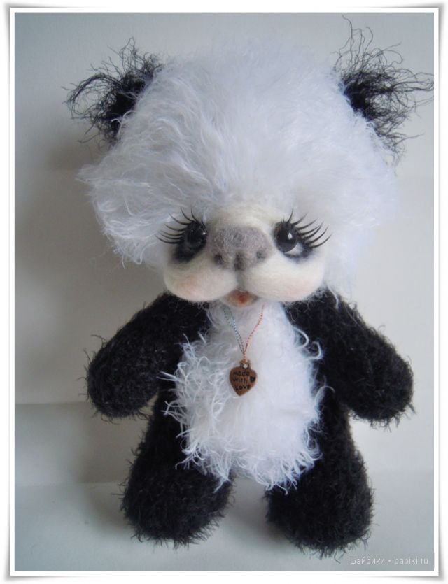 Пандочка - игрушка вязанная крючком