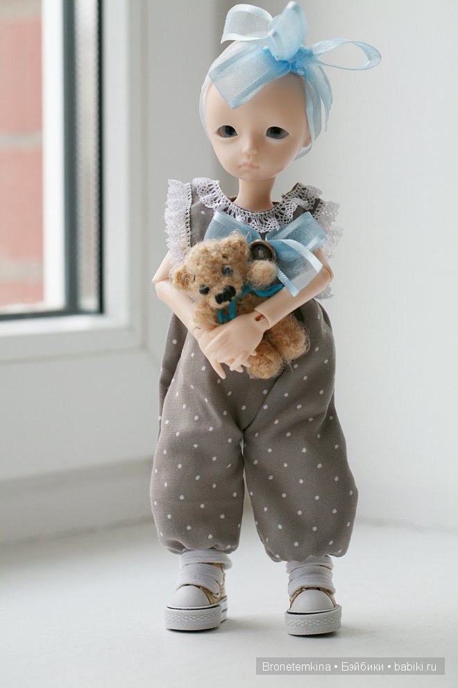 Николь Bronetemkina Николь Bronetemkina