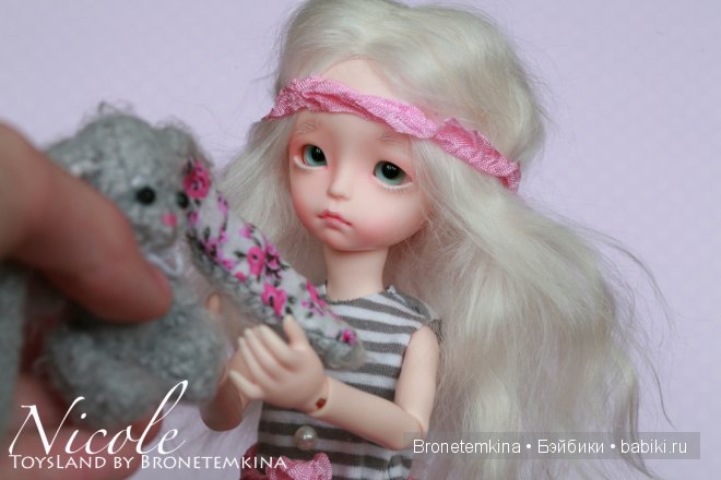 Николь Bronetemkina Николь Bronetemkina