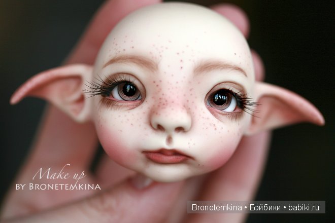 Элфи Ким Лашер, Elfy Kim Lasher