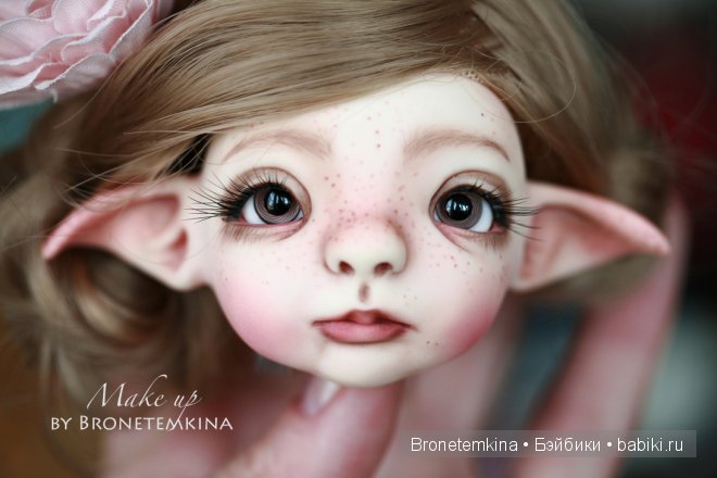 Элфи Ким Лашер, Elfy Kim Lasher