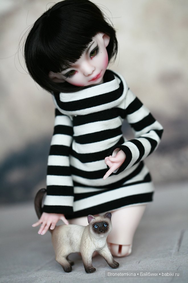 Meel by Dust of Dolls Meel by Dust of Dolls