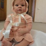 Мое первое творение из пряжи для куклы