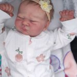 Продам малышку Leandre