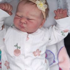 Продам малышку Leandre