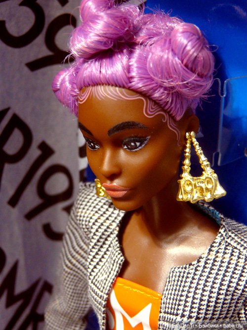 Сказ о темнокожих барби, или всё начиналось просто с портрета