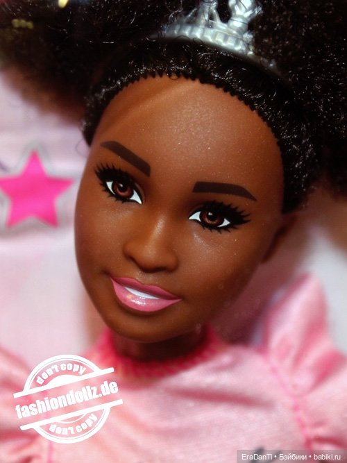 Сказ о темнокожих барби, или всё начиналось просто с портрета