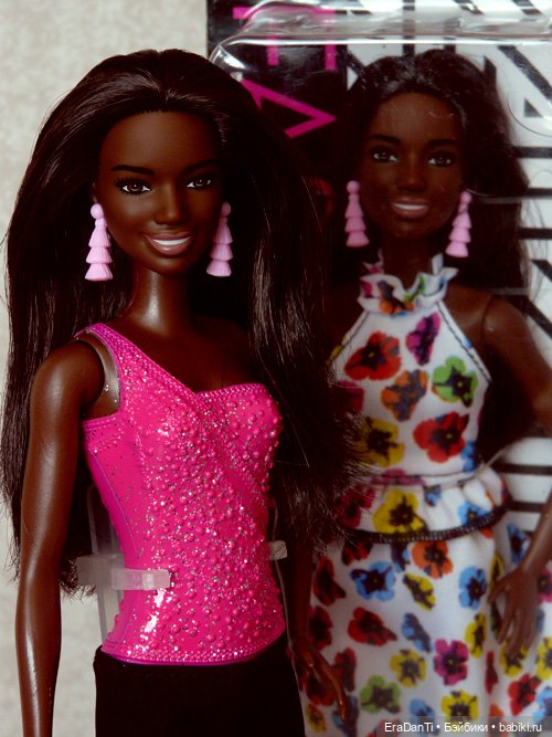Сказ о темнокожих барби, или всё начиналось просто с портрета