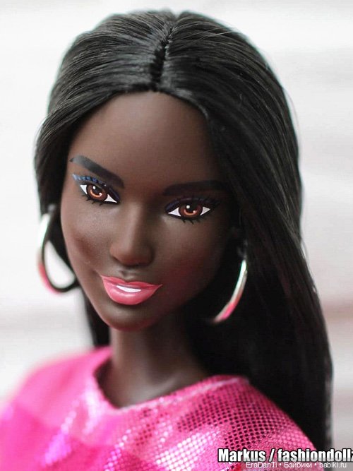 Сказ о темнокожих барби, или всё начиналось просто с портрета