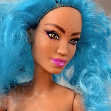 Гибрид из головы Barbie Extra #4 Zippered Bomber Jacket Doll на теле  Fashionistas #108