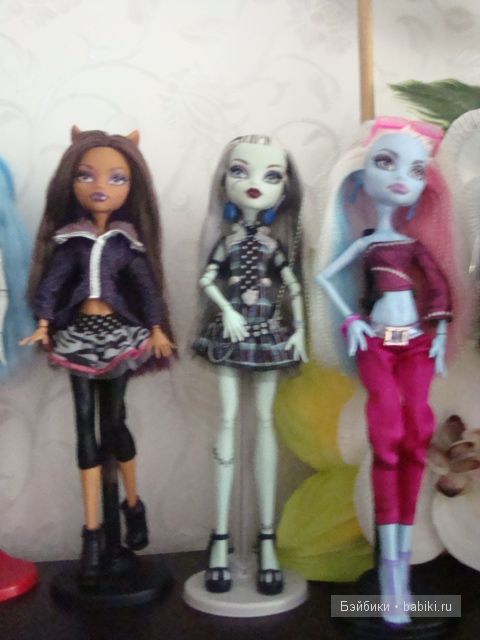 МонстроМир на Полке... Коллекция кукол Monster High (фото 4)