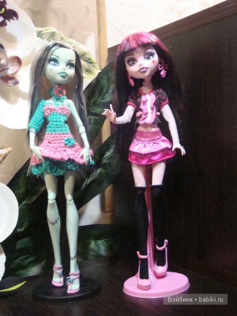МонстроМир на Полке... Коллекция кукол Monster High (фото 5)