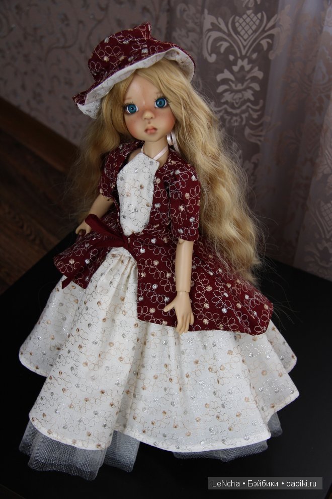 Лайла в новом образе Layla от Kaye Wiggs