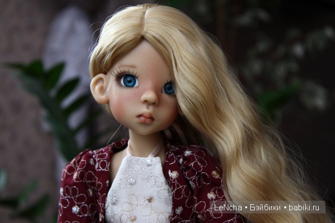 Лайла в новом образе Layla от Kaye Wiggs