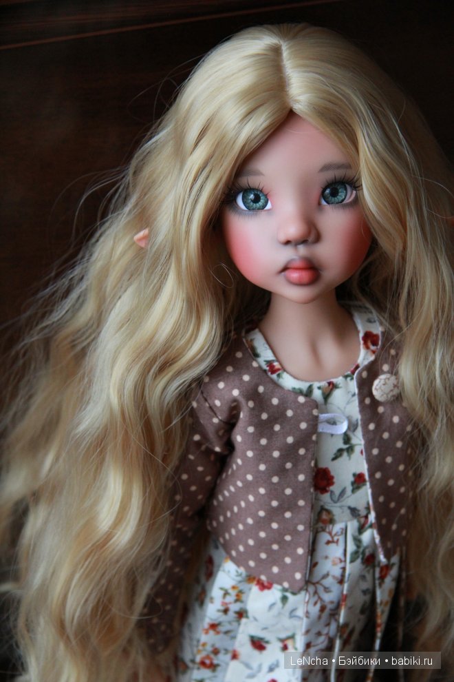 Неженка Ларисса. (Larissa by Kaye Wiggs)