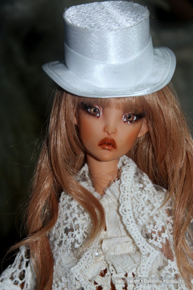 Lillycat Cerisedolls, Lyse